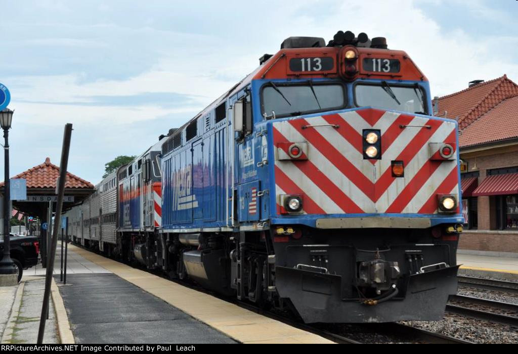 Doubleheaded westbound commuter train